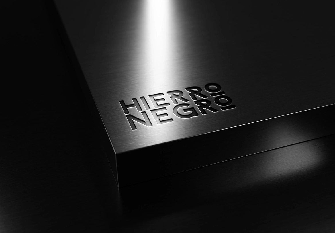 Hierro Negro Cover